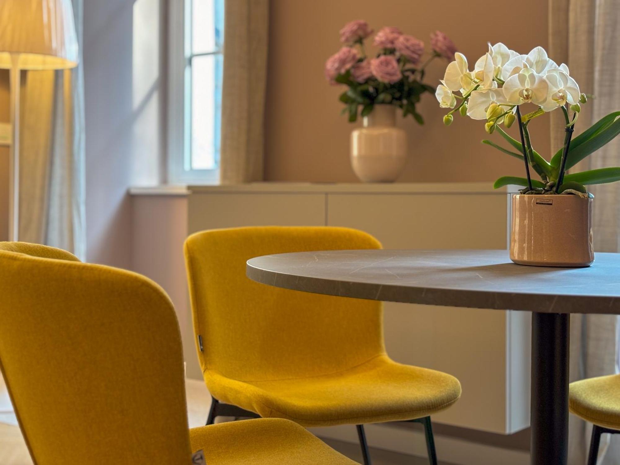 Teatro Romano Exclusive Suites Триест Экстерьер фото