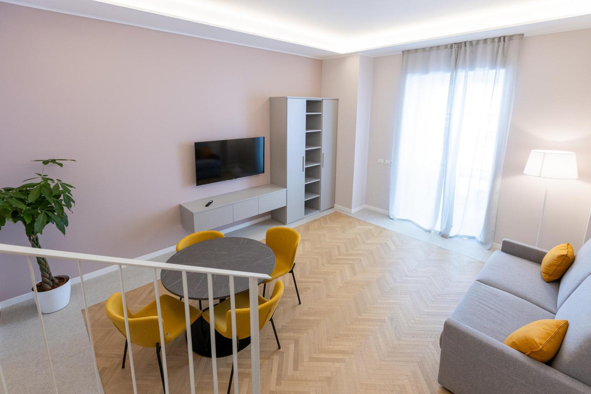 Teatro Romano Exclusive Suites Триест Экстерьер фото